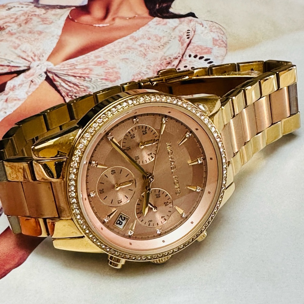 Michael Kors Rose Gold Toned Watch